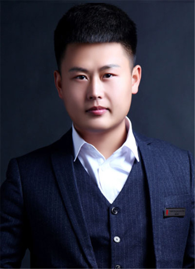 周宏