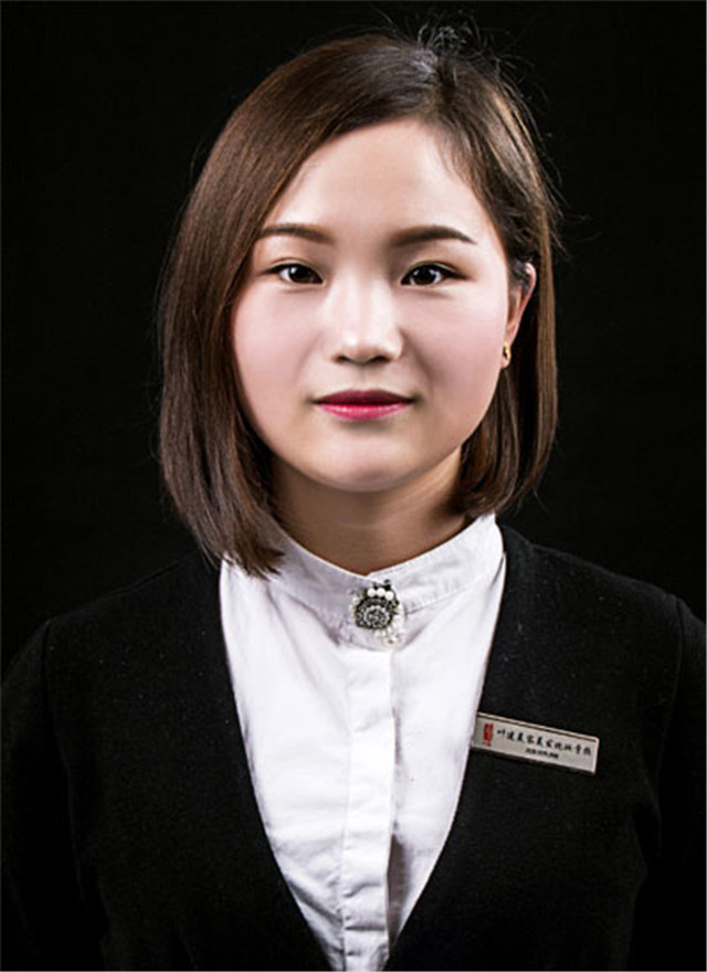 裴建云